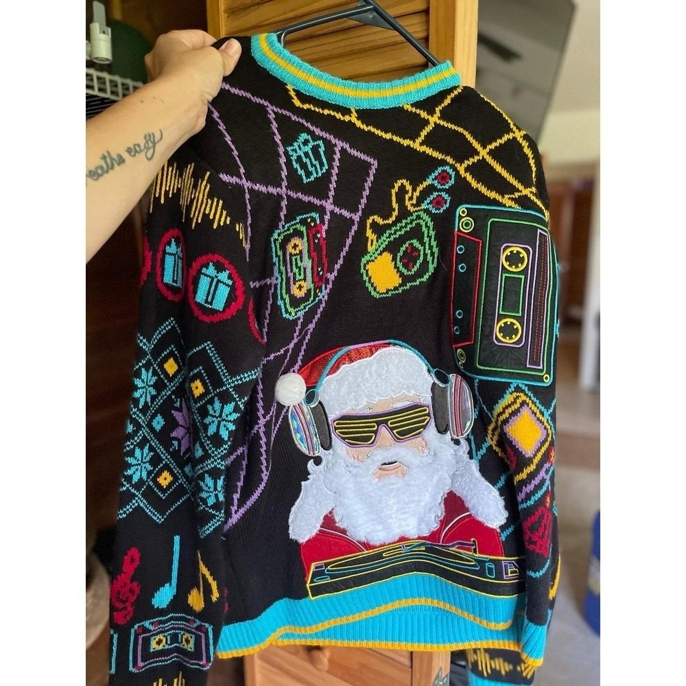 NWOT Blizzard Bay DJ Santa 80s Ugly Christmas Sweater Size L